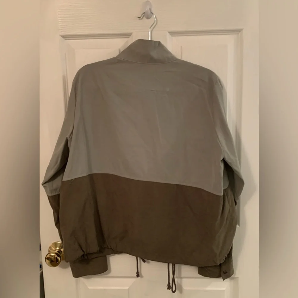 Jacket - Picture 2 of 3